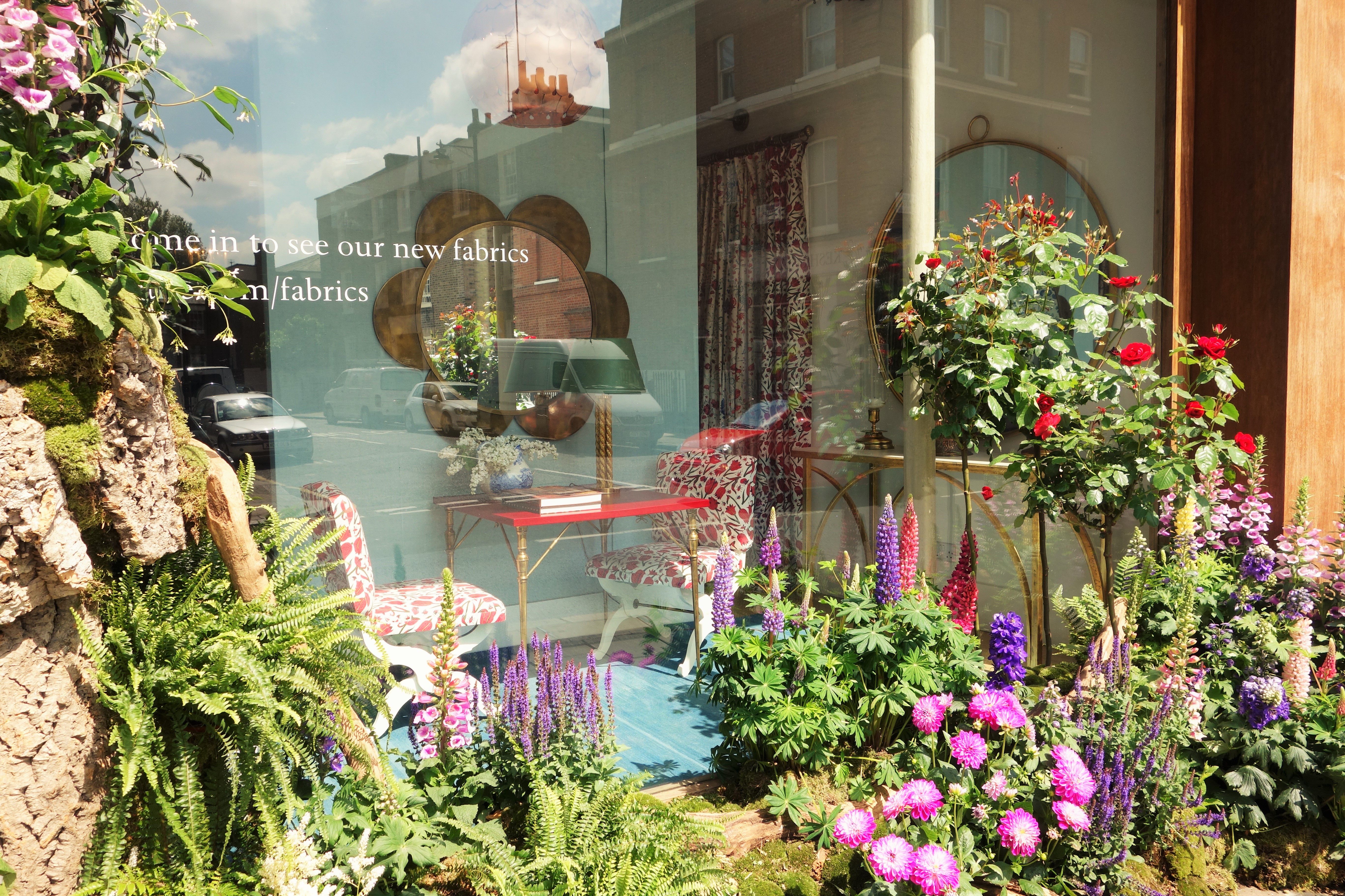 Soane Britain, Belgravia in Bloom. Directorio Deco