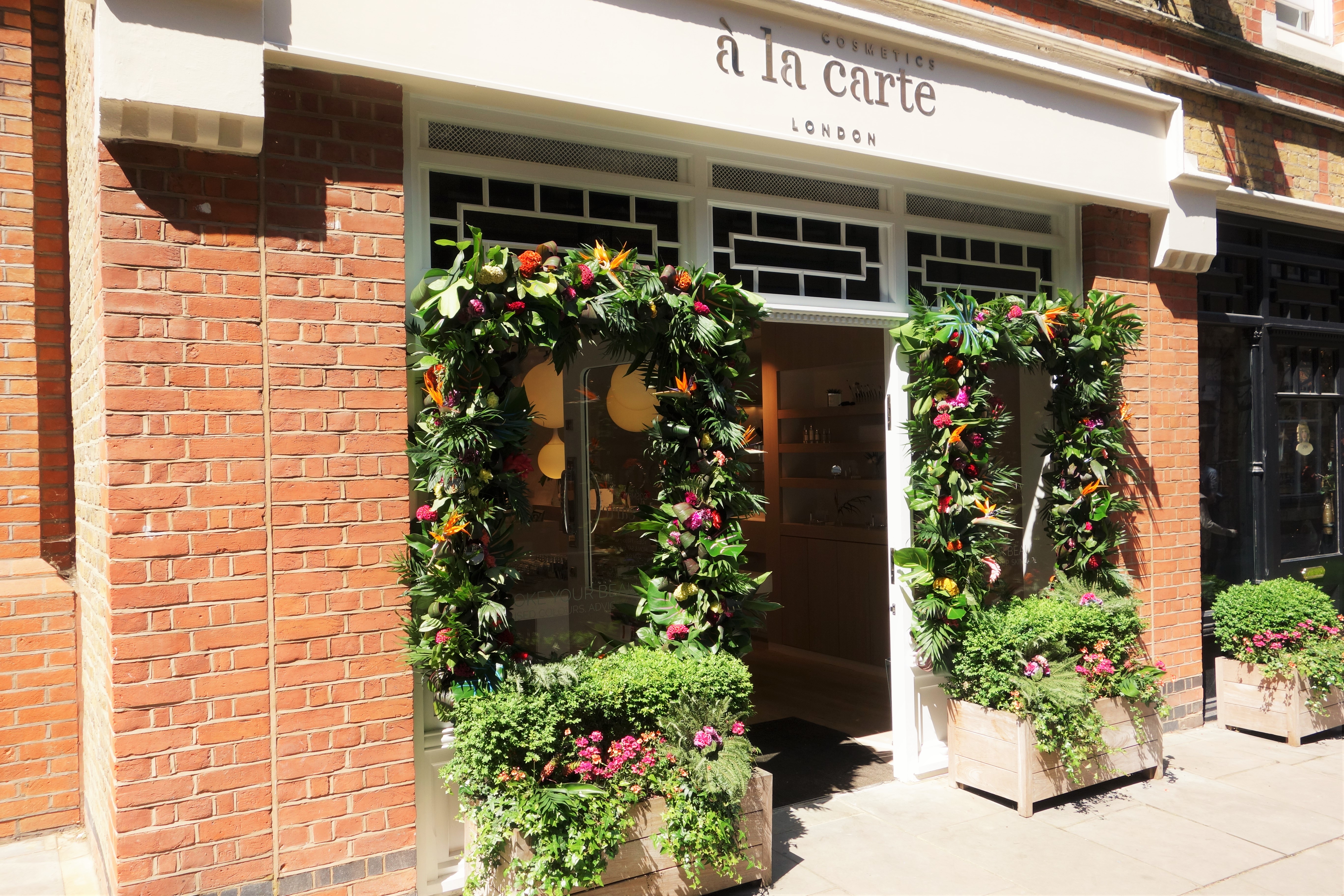 à la carte, Chelsea in Bloom Directorio Deco