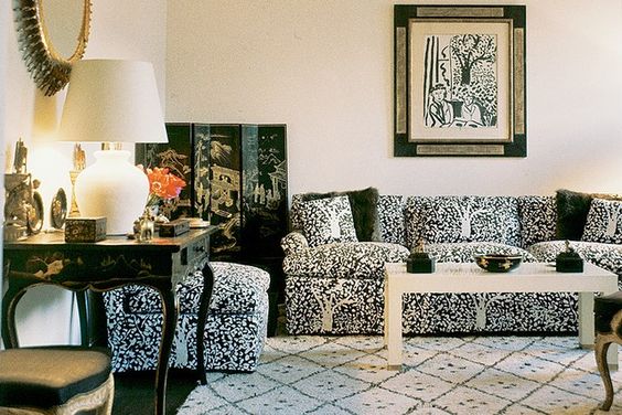 Woodson Taulbee's Manhattan apartment designed by Billy Baldwin. Baldwin created this patterned textile to match his client's Matisse, above Woodson Taulbee's Manhattan apartment designed by Billy Baldwin. Baldwin created this patterned textile to match his client's Matisse, above