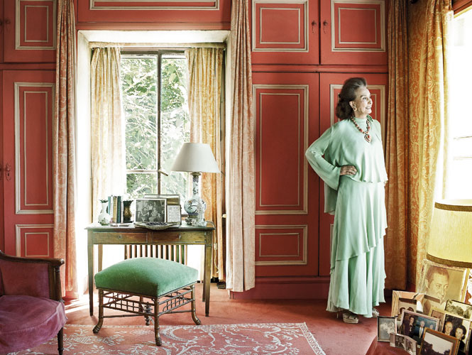 Countess of Romanones in her Madrid residence