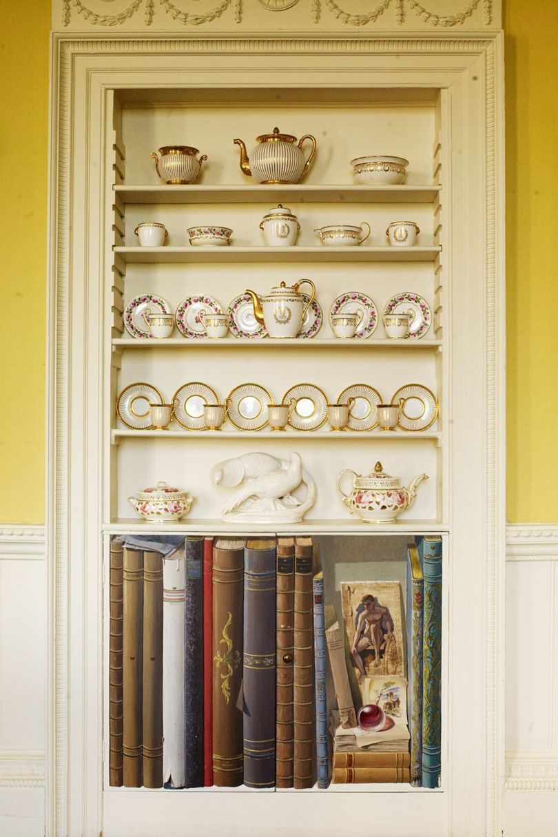 Faringdon House - Elaborately decorated shelving displays delicate china