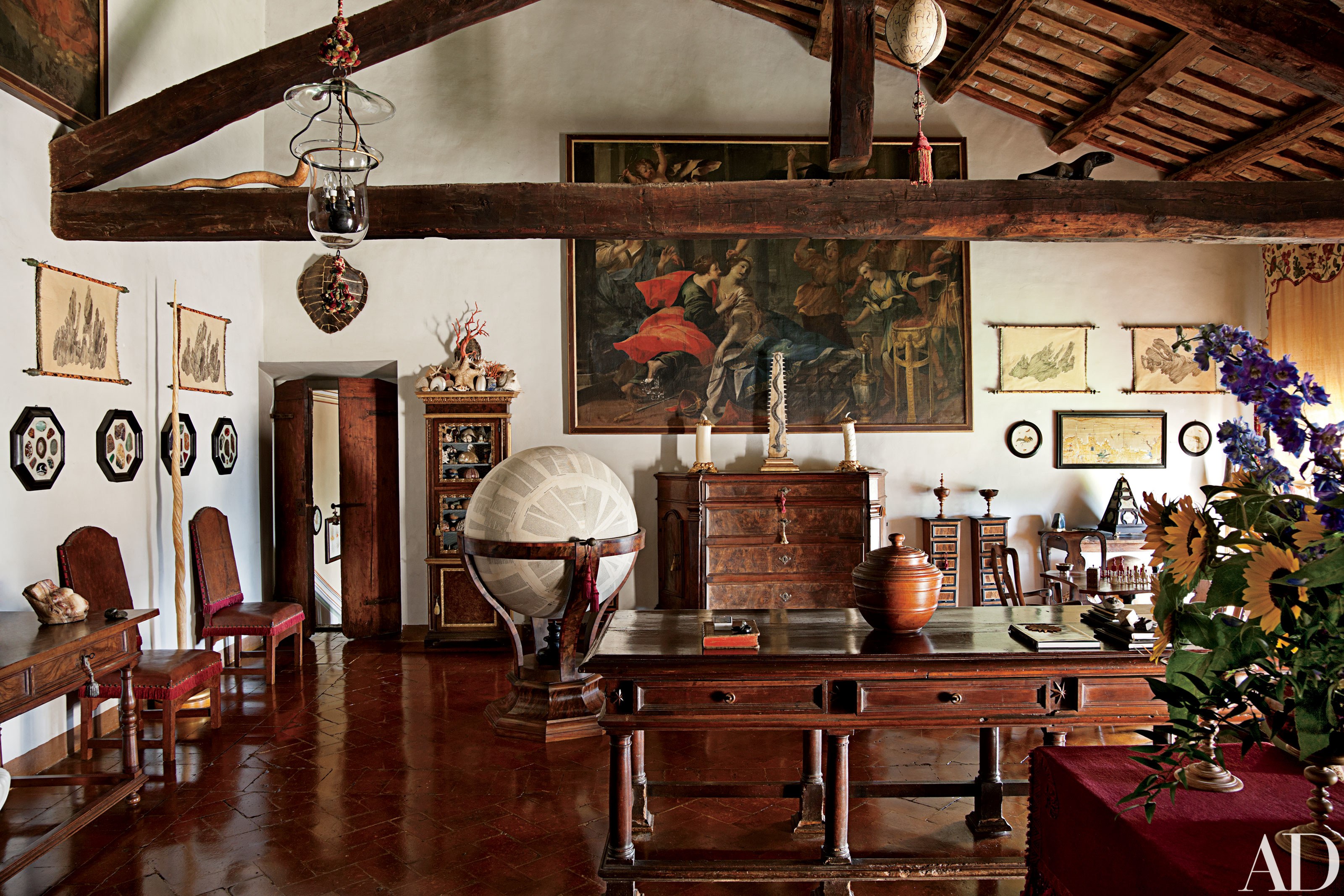 Count Raniero Gnoli's magnificent Italian home