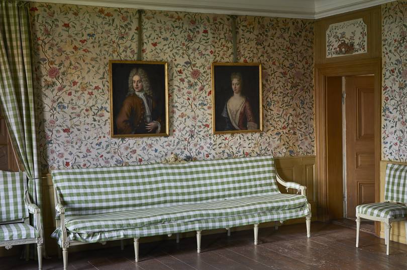 Gingham at Svindersvik, a beautiful Rococo mansion in Sweden 