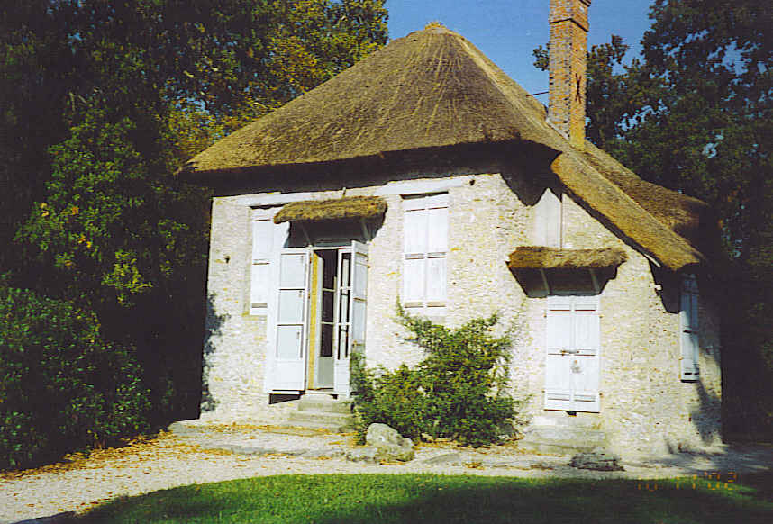 Sea shell thatched cottage at Rambouillet 1773