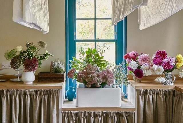 Vanrenen GW Designs Flower Room