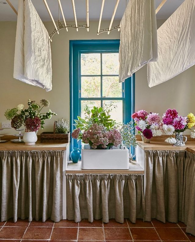 Vanrenen GW Designs Flower Room