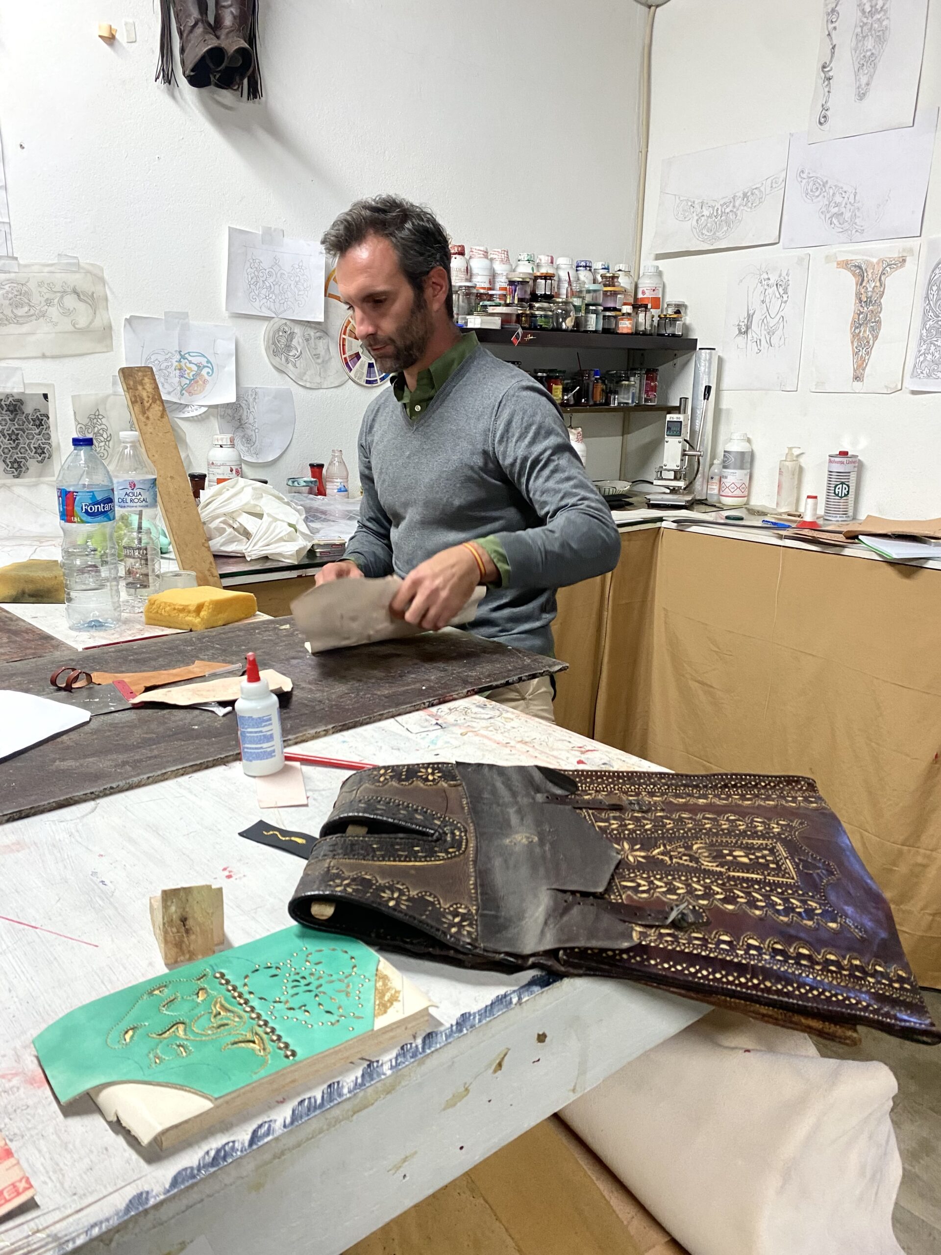 javier menacho leather workshop 